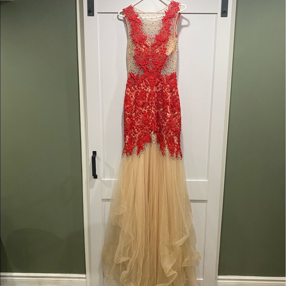 Incredible Sherri Hill Prom Dress - Size 4